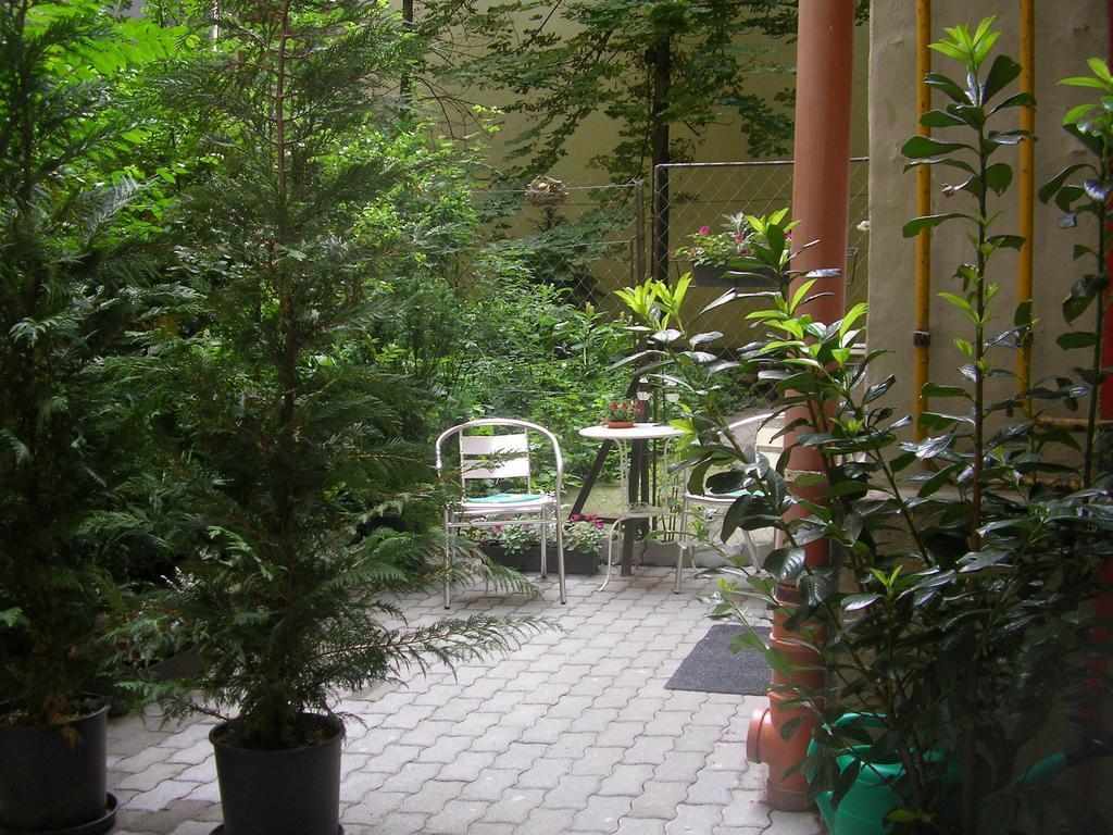 Standard Apartment By Hi5-Liszt Ferenc Square Budapeşte Dış mekan fotoğraf